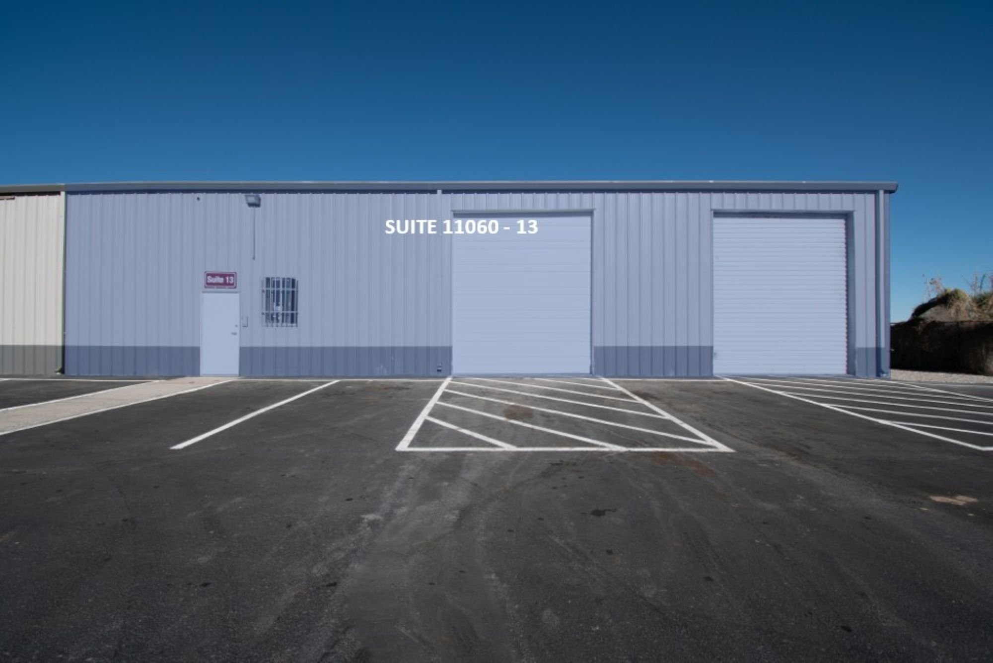 Kiely Kreitzberg Facebook ad: 3,000 RSF Warehouse For Lease + Roll Up Door + Office - El…