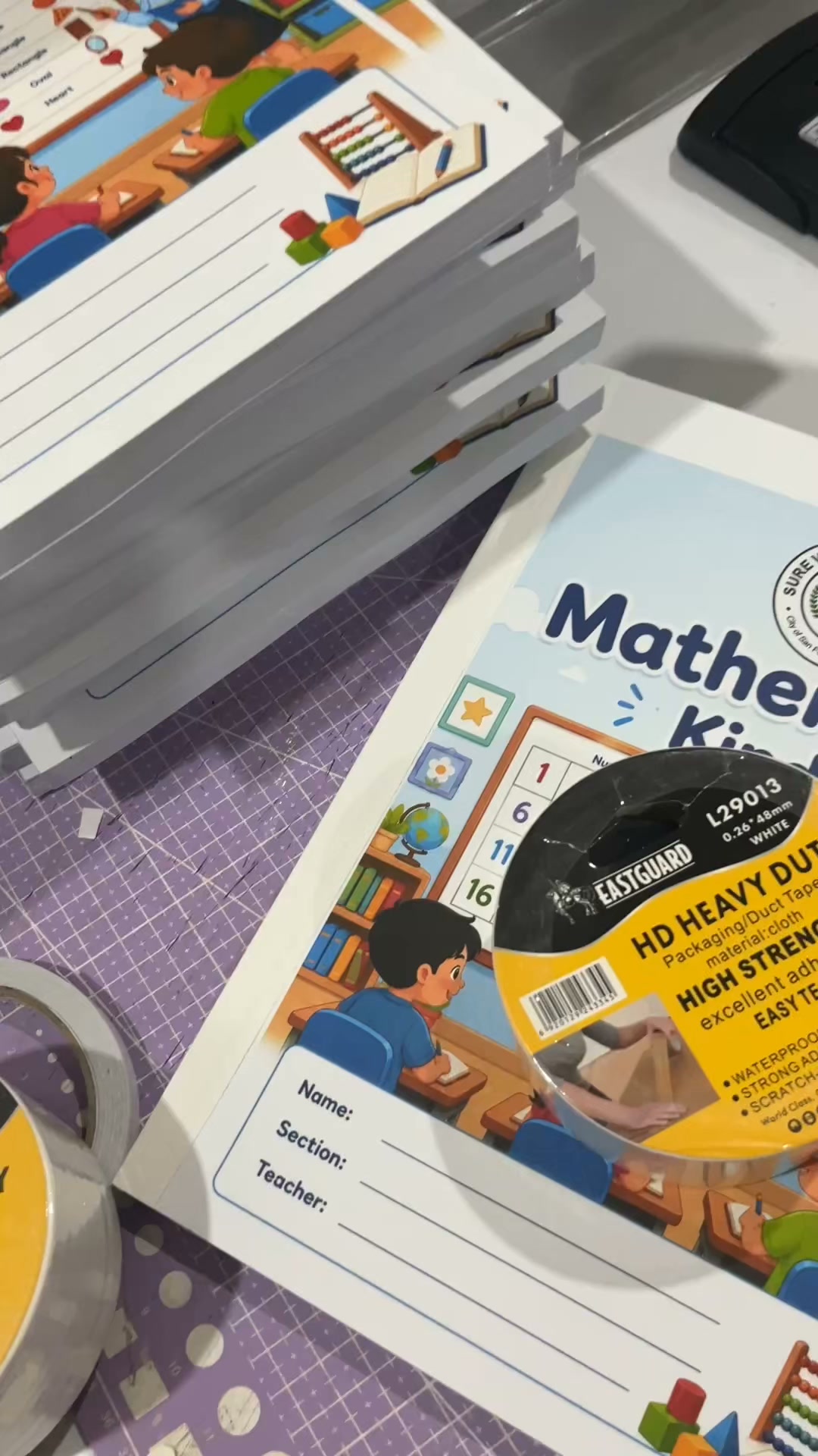 Hannah_Yanah Facebook ad: Book Binding Using Duct Tape