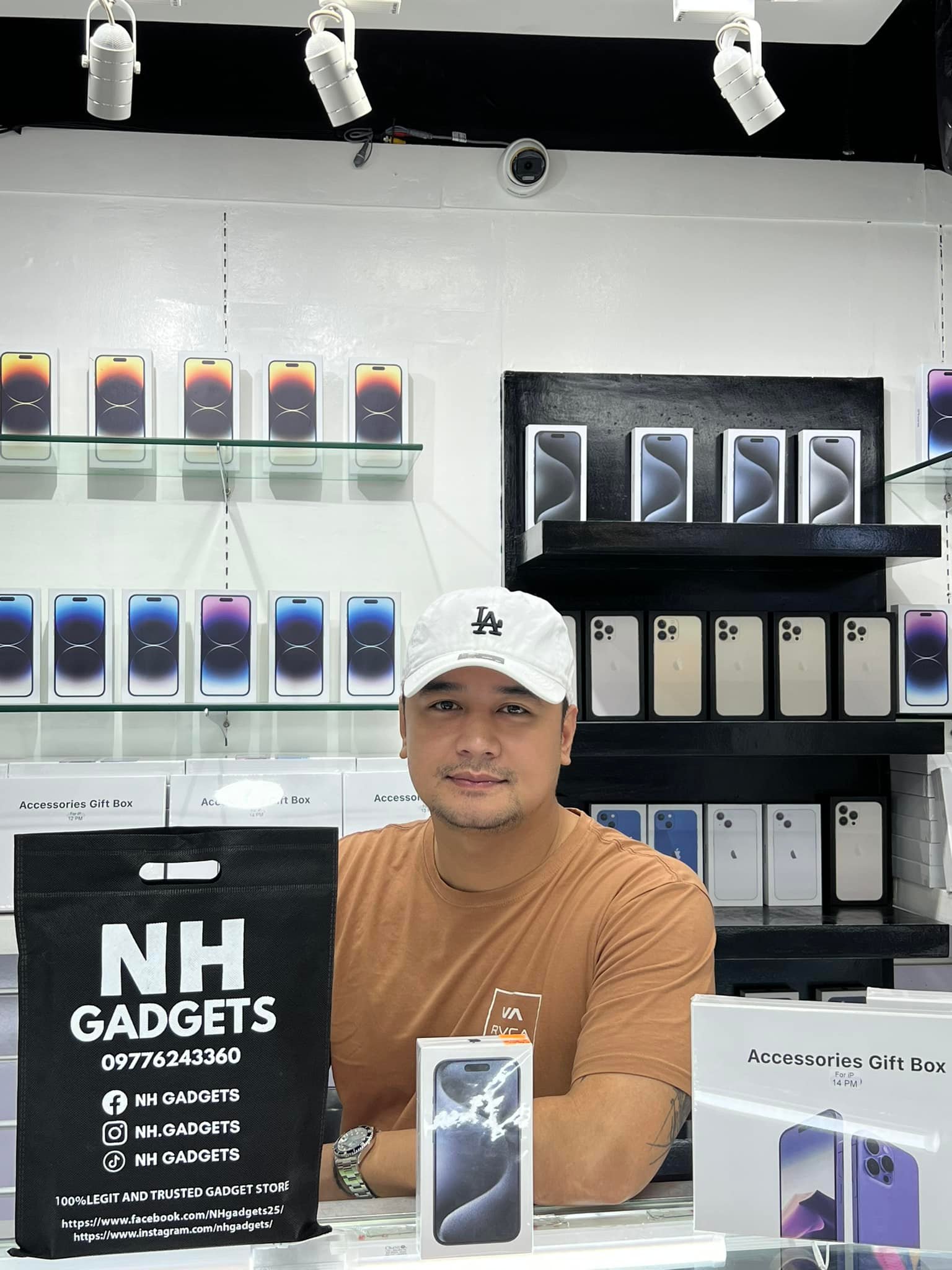 NH Gadgets Facebook ad