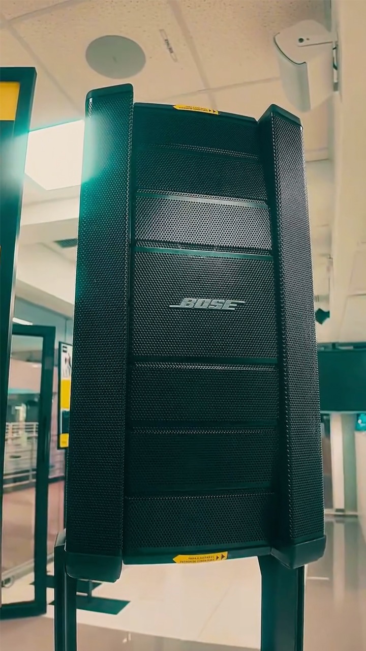 Soporte Multimedia Perú Facebook ad: BOSE F1-812 Torre Completa
