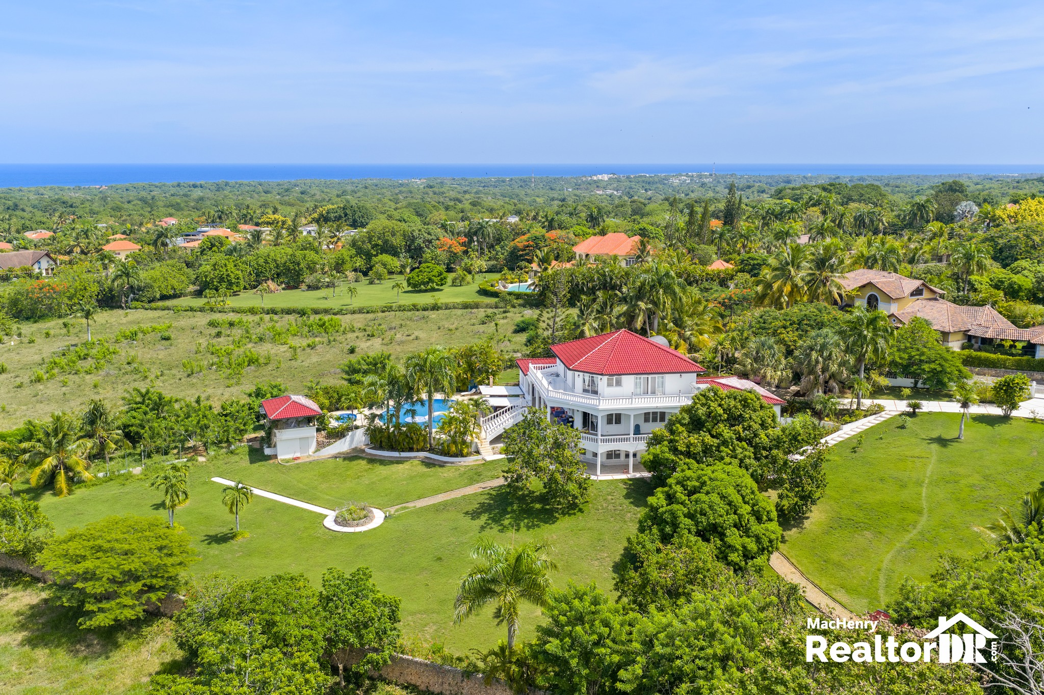 Hector Joel Buacier Toribio Facebook ad: Price: 930k | Eco-Luxury Estate | Hacienda El…