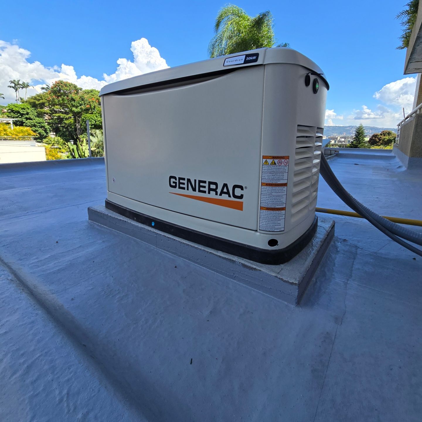 Supplies Empresarial 3500 Seguridad y Energía Facebook ad: Proyecto Planta Electrica GENERAC 20KW Trifasico 120/208V…