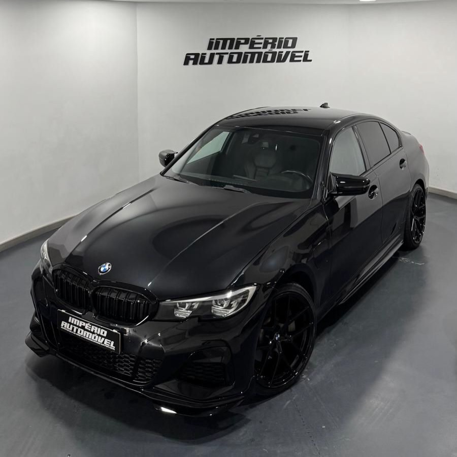 Império Automóvel Facebook ad: BMW 330e G20 Pack M Performance