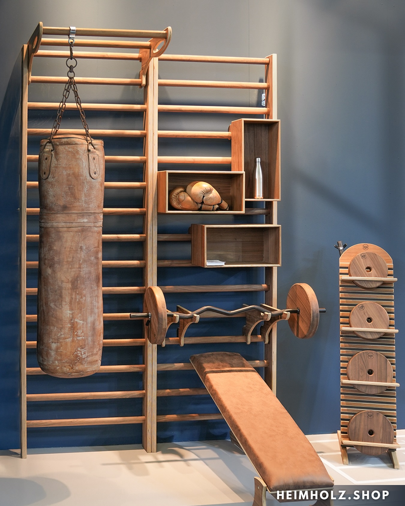 Heimholz Facebook ad: HEIMHOLZ by Siehr - Holz Fitnessgeräte & Lifestyle Interior.