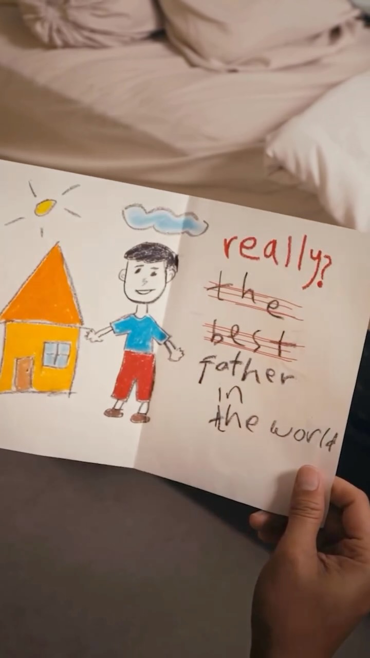 Gratyo Global Awards Winning Practical Business Coaching Facebook ad: Bagi anak, Anda adalah dunia mereka.