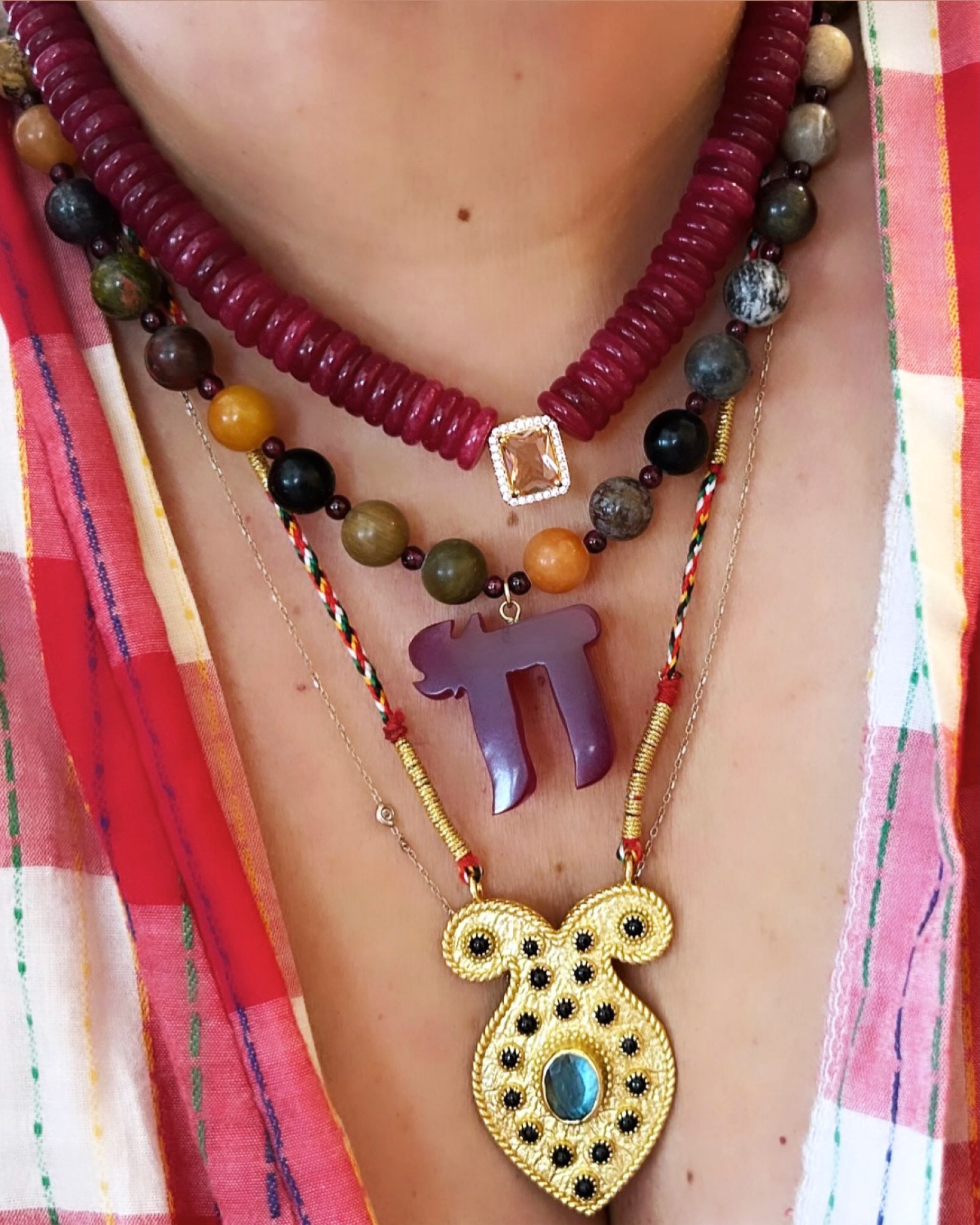 Myriam Calhoun Jewelry Facebook ad: ๐ป๐๐ข๐๐๐ ๐๐ ๐ป๐๐๐