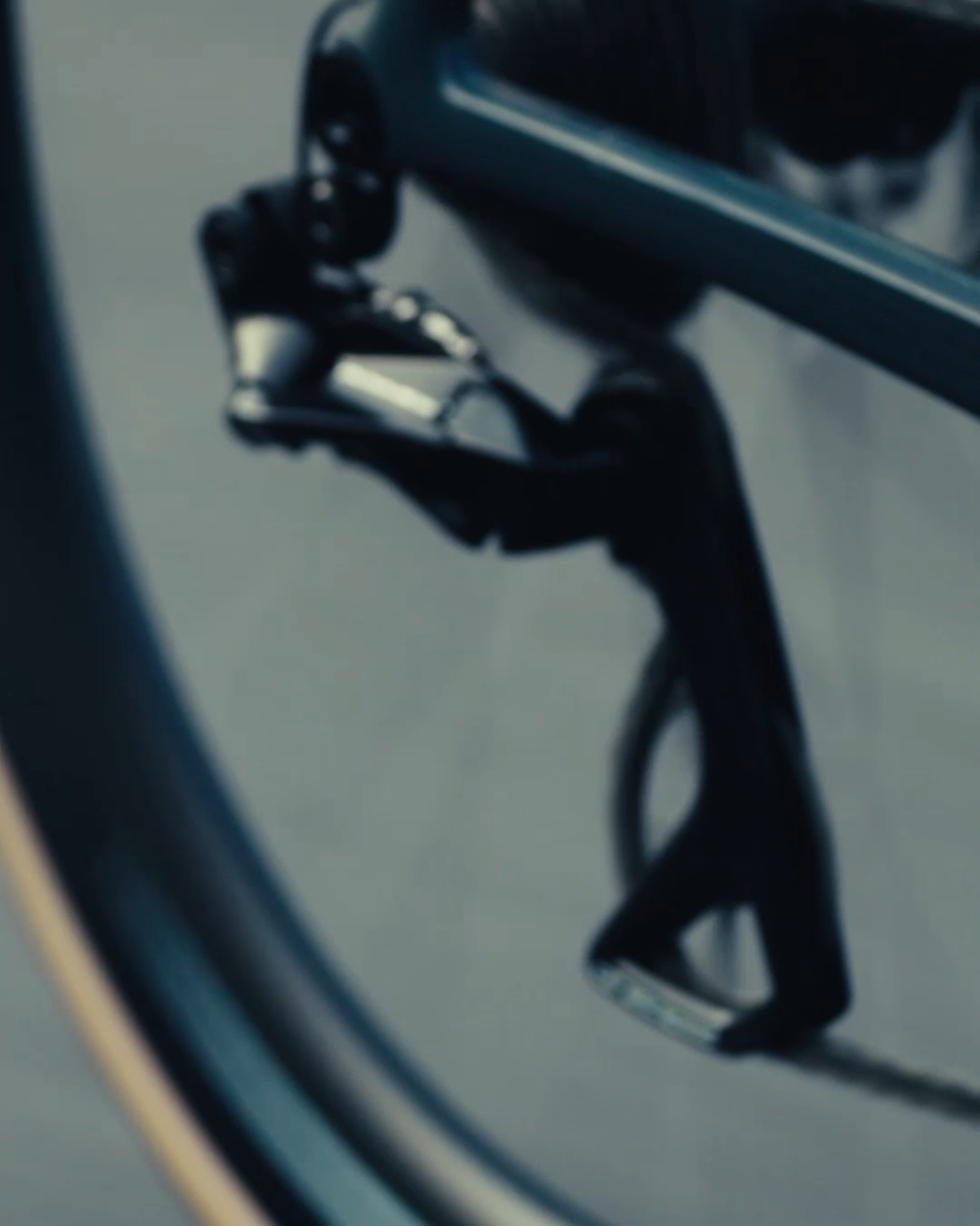 CeramicSpeed Facebook ad: Engineered for smooth performance