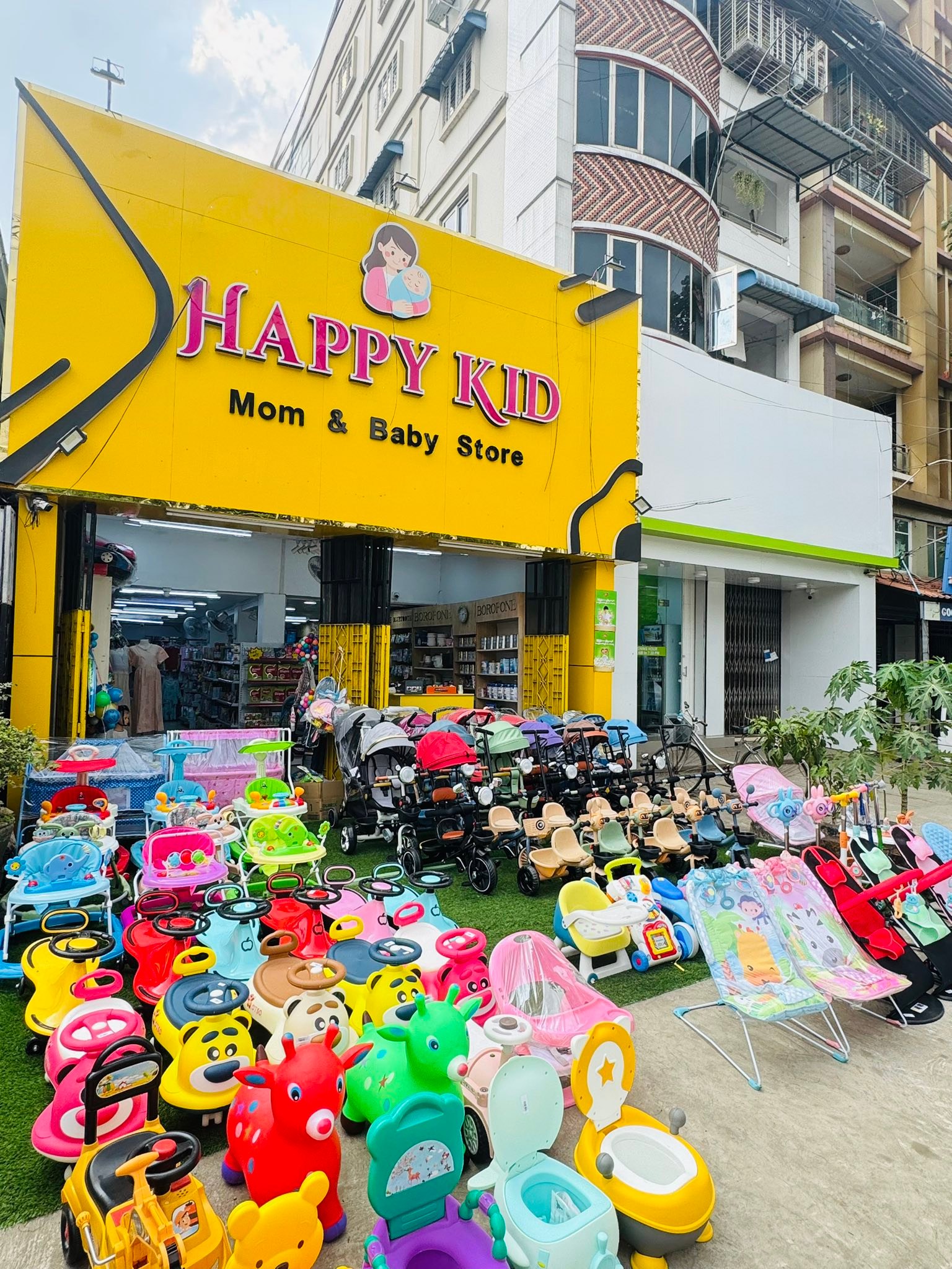 HAPPY KID Facebook ad