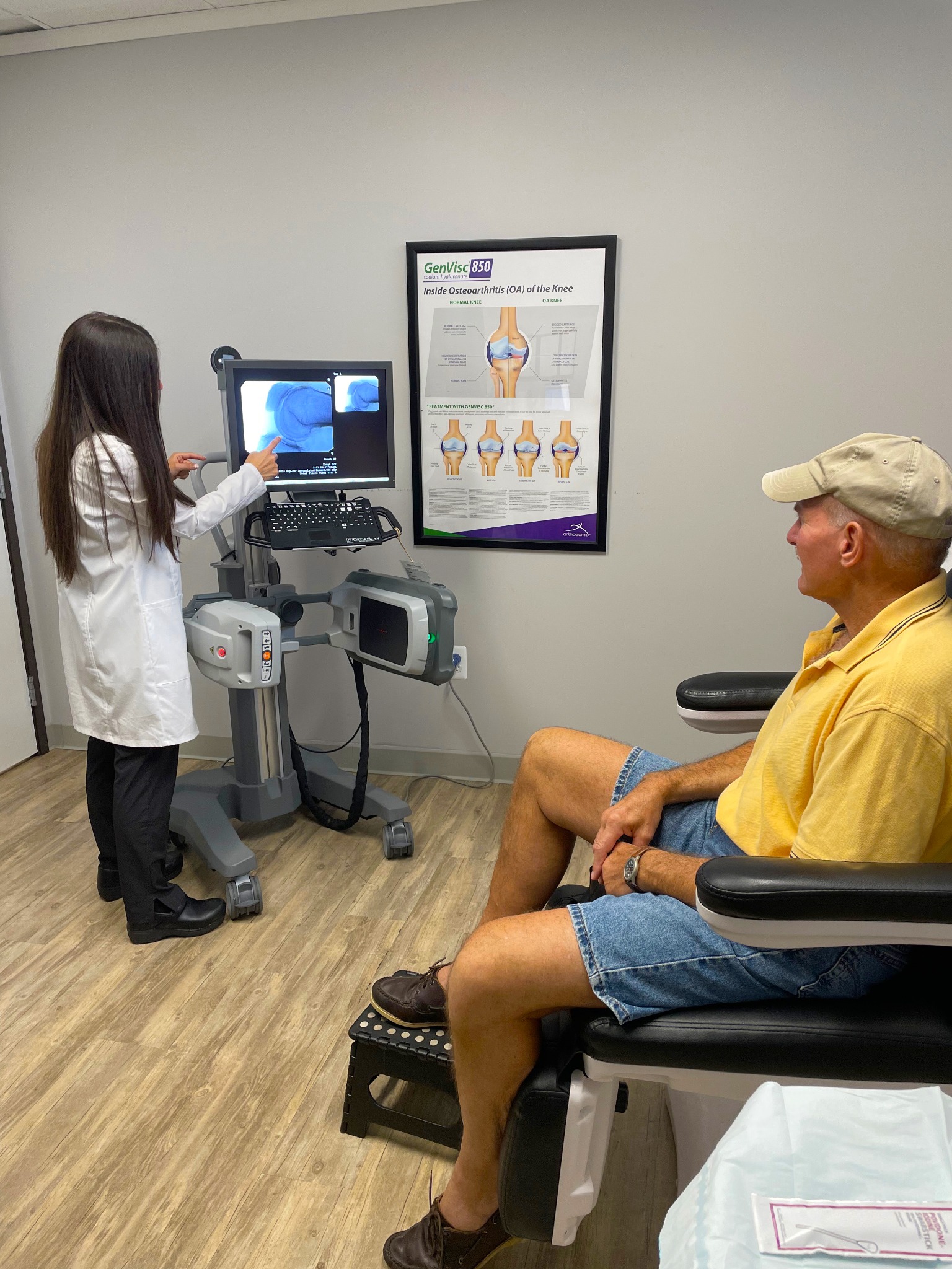 Non-Surgical Knee Pain Treatments USA Facebook ad
