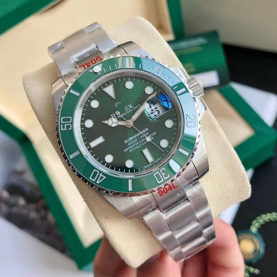Zach Mia Natalia Facebook ad: Explore more luxurious watch collections