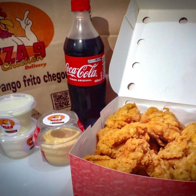 Kza 9 chicken delivery Facebook ad: Combinação perfeita para matar a fome!