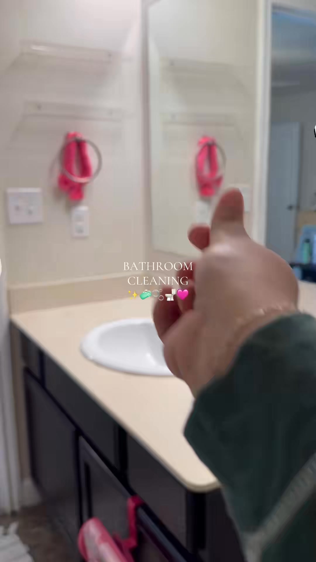 Kristina Cook Facebook ad: ★★★★★ Finally, a cleaning system that gets my ADHD brain!