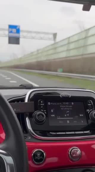 Audiovolt Facebook ad: jouw auto slimmer maken?
