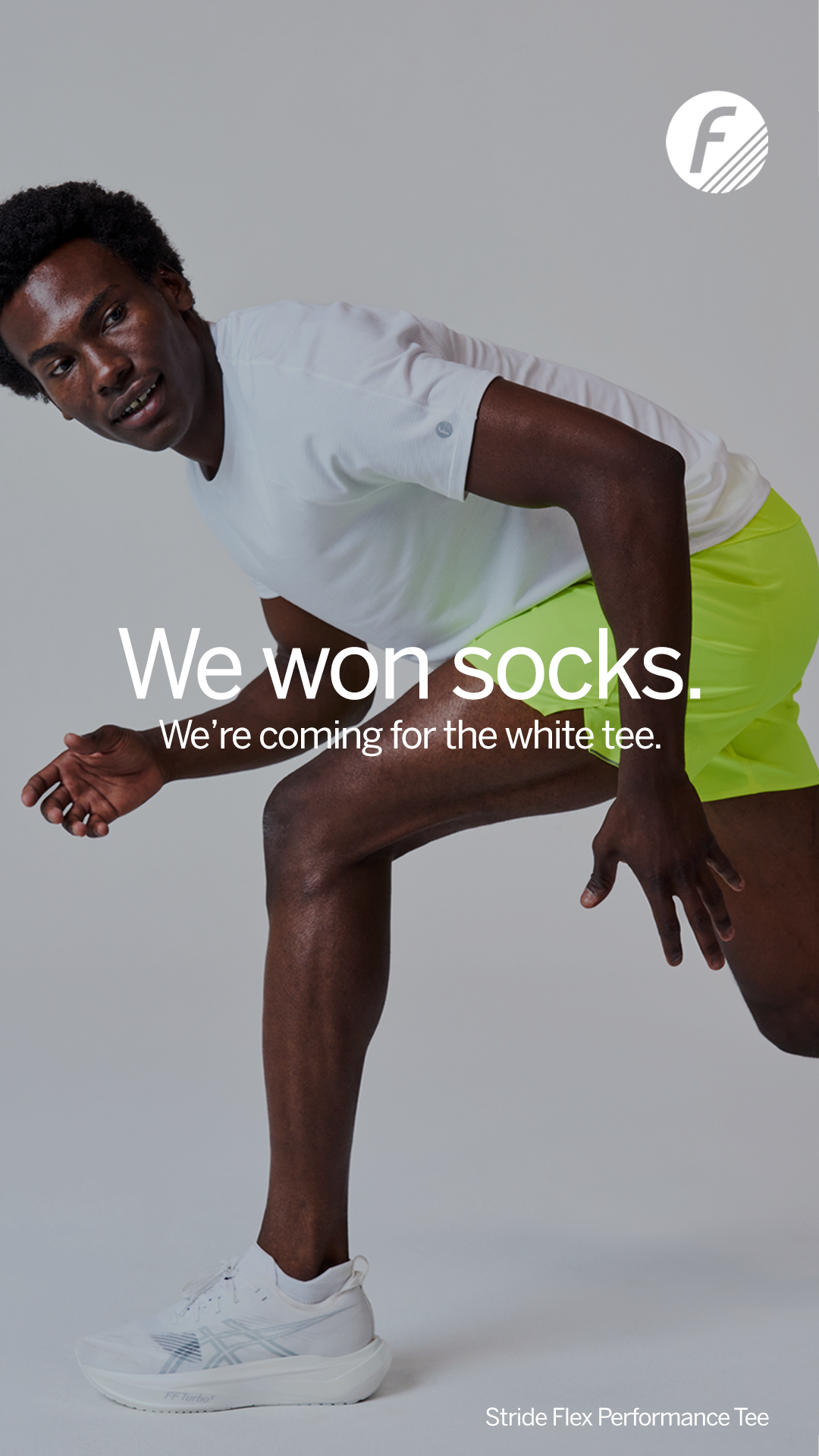 Feetures Facebook ad