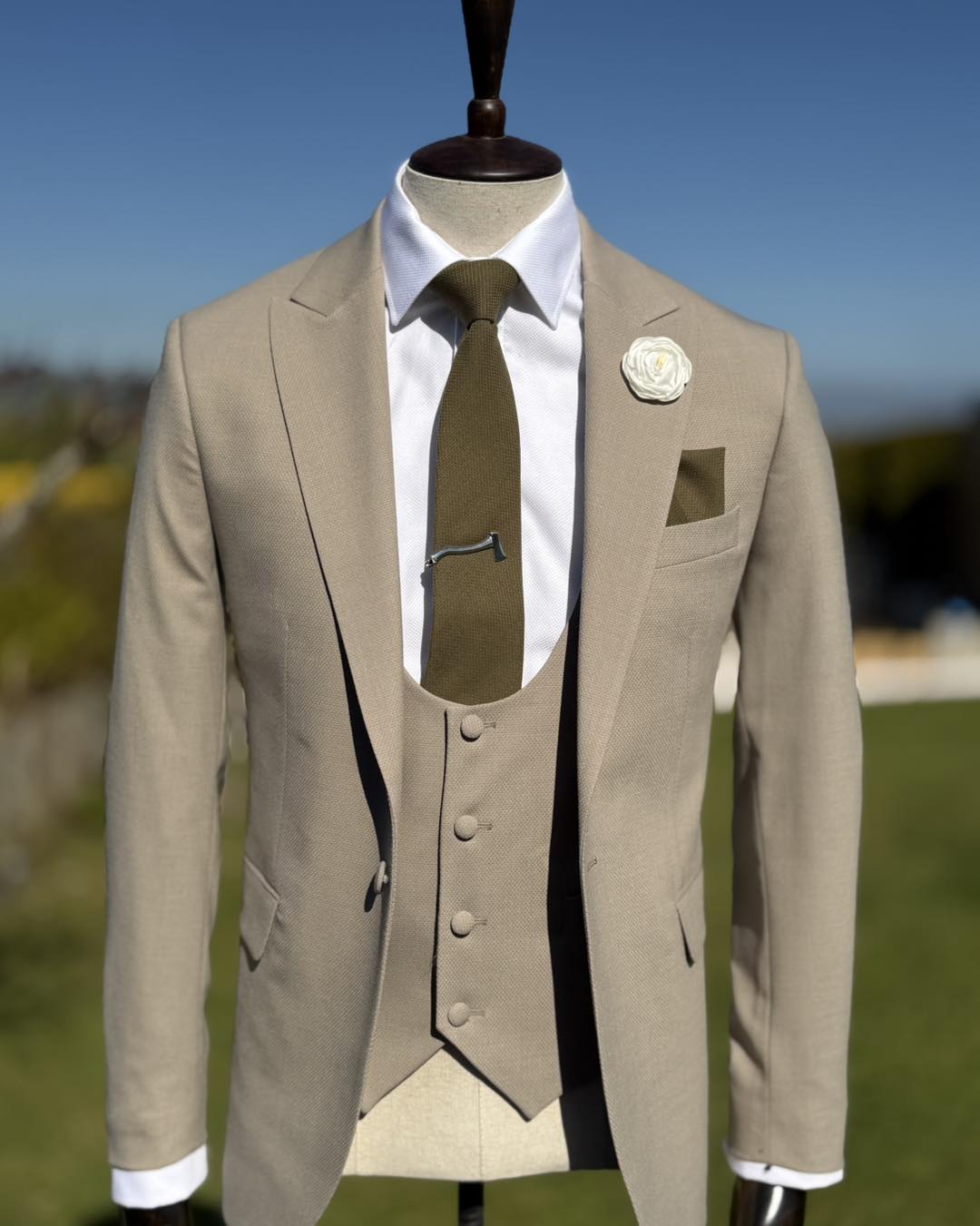 Freddie Hatchet Dublin Facebook ad: A Wedding Suit Collection Like No Other…
