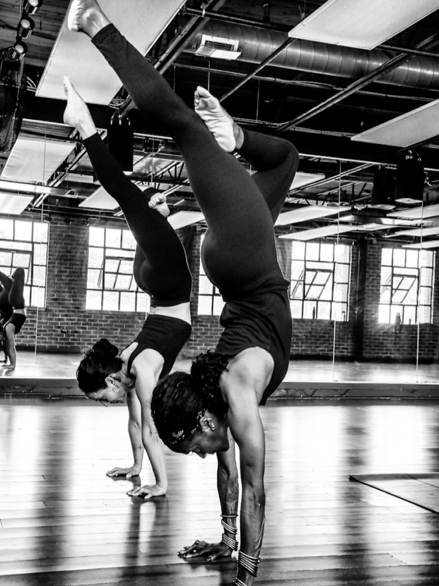 Y2 Yoga Facebook ad: Stop buffering, start becoming.