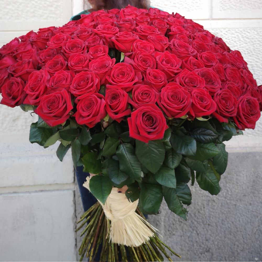 Flowwow España Facebook ad: −20% en tu primer pedido con Flowwow