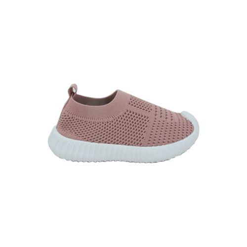 Belk Facebook ad: Slip her feet into something sweet with 50%…