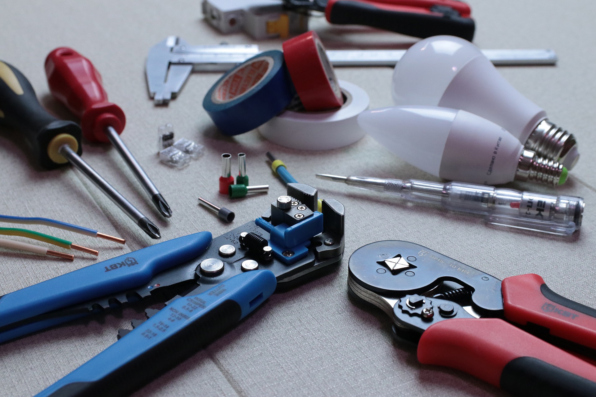Elektro Brandstetter GmbH Facebook ad: Ihr Elektrofachgeschäft mitten im Herzen von Böheimkirchen