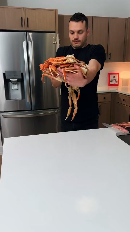 PrimeFish Seafood Co. Facebook ad: All Merus Leg Meat