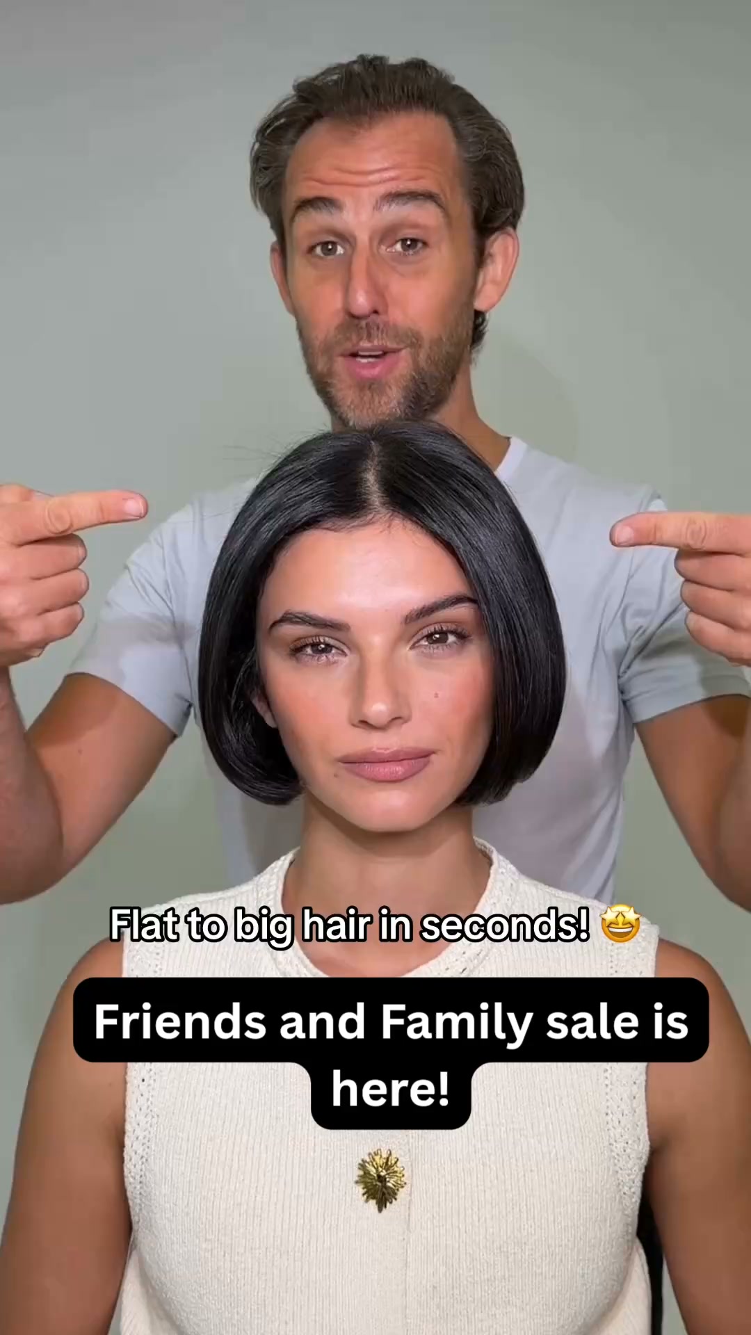 Color Wow Facebook ad: Friends & Family Sale