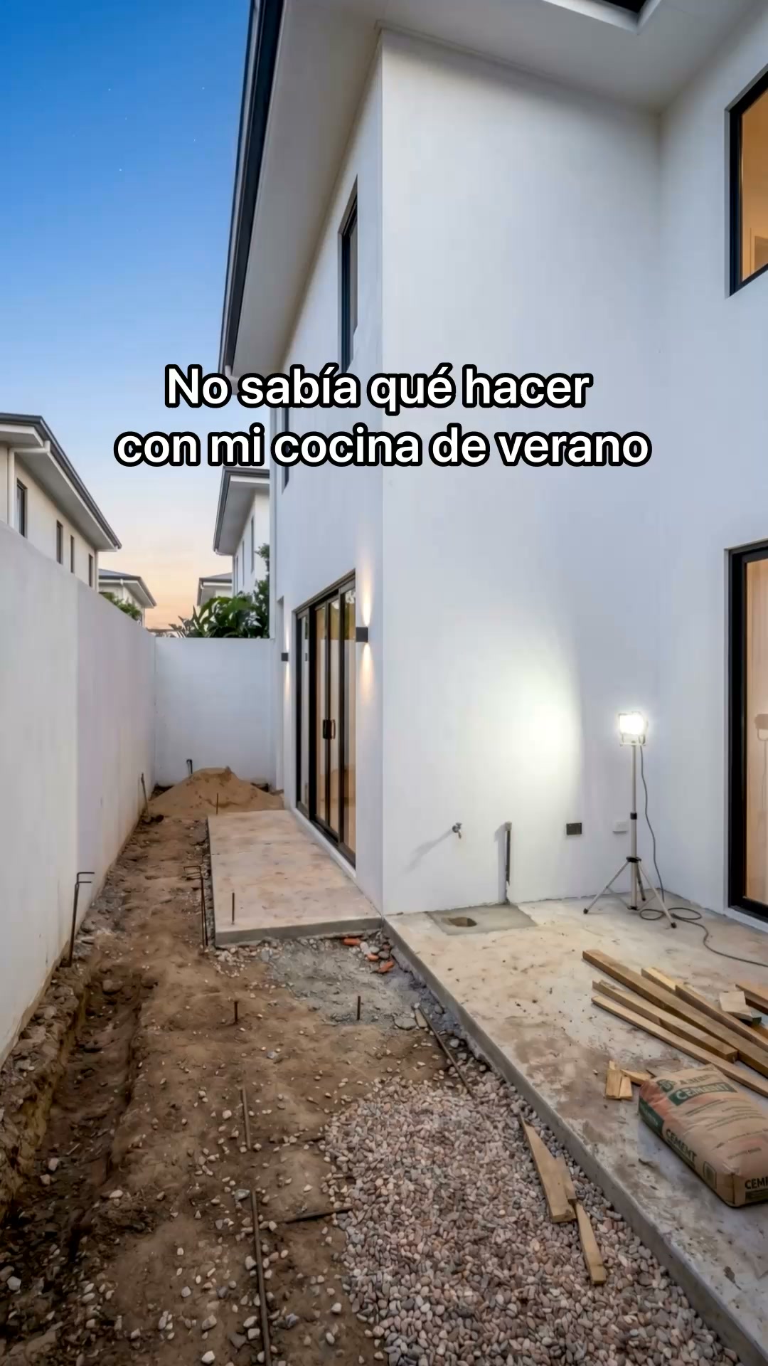 Your Interior Designer - AI Remodel Facebook ad: Pruébalo en tu habitación real.