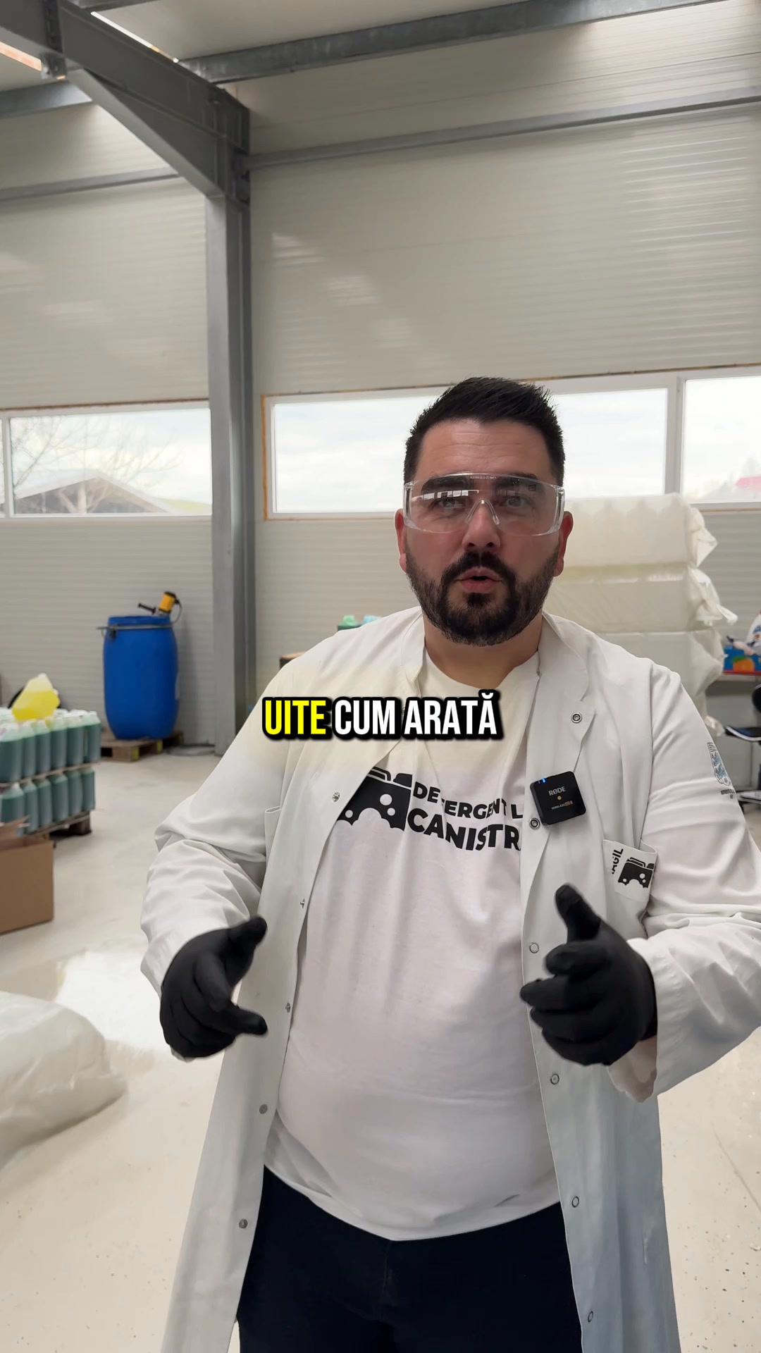 LaCanistra.ro Facebook ad: Comandă Detergent Direct Din Fabrică