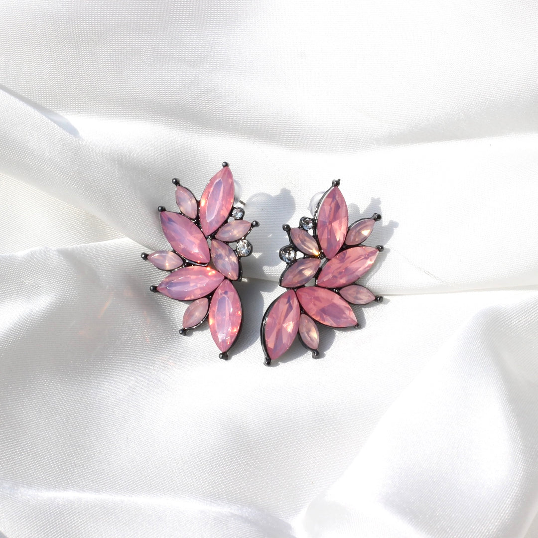 The Crystal Blooms Facebook ad