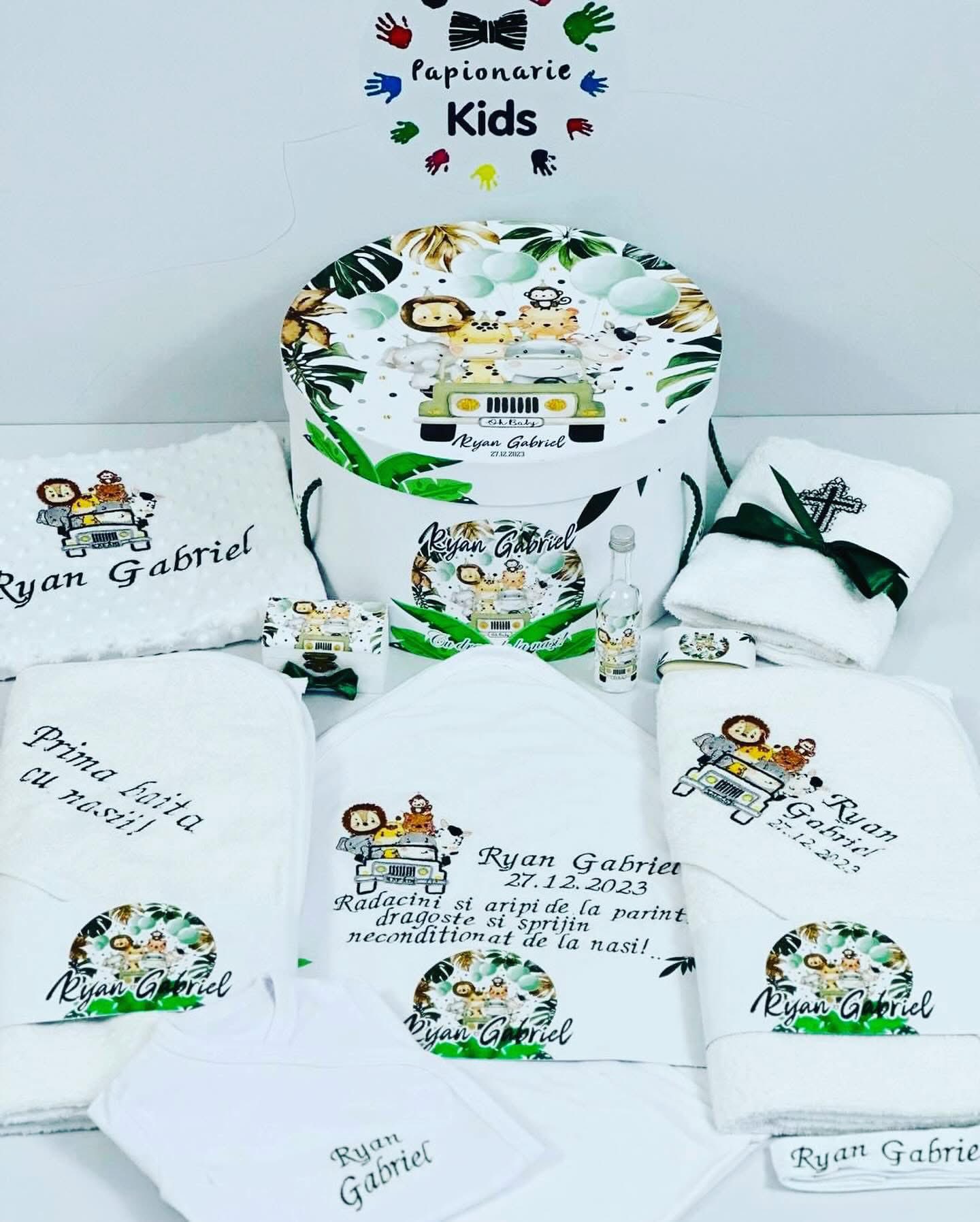 Papionarie Kids Facebook ad: Pachet Trusou Botez orice tematica