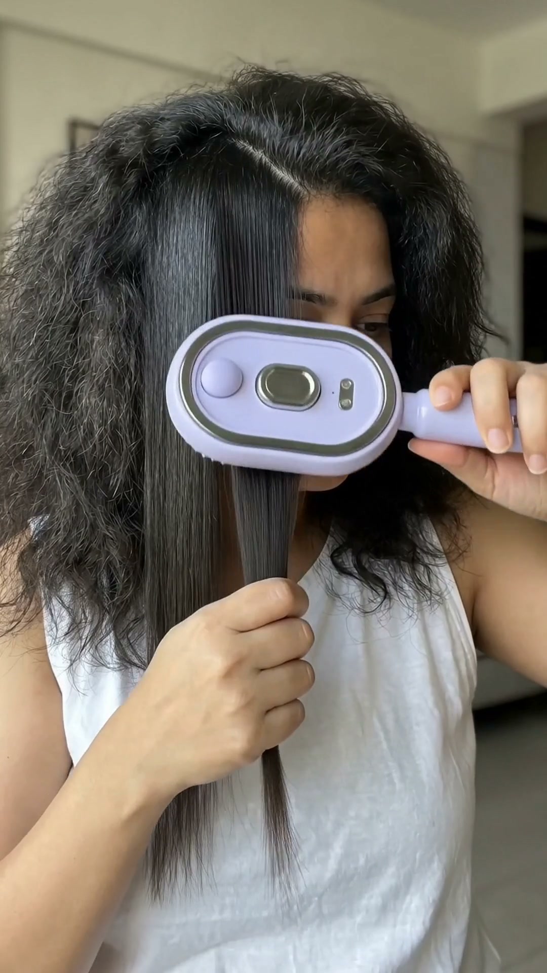Bitrontix India Facebook ad: Frizzy Hair → Smooth & Glossy Hair