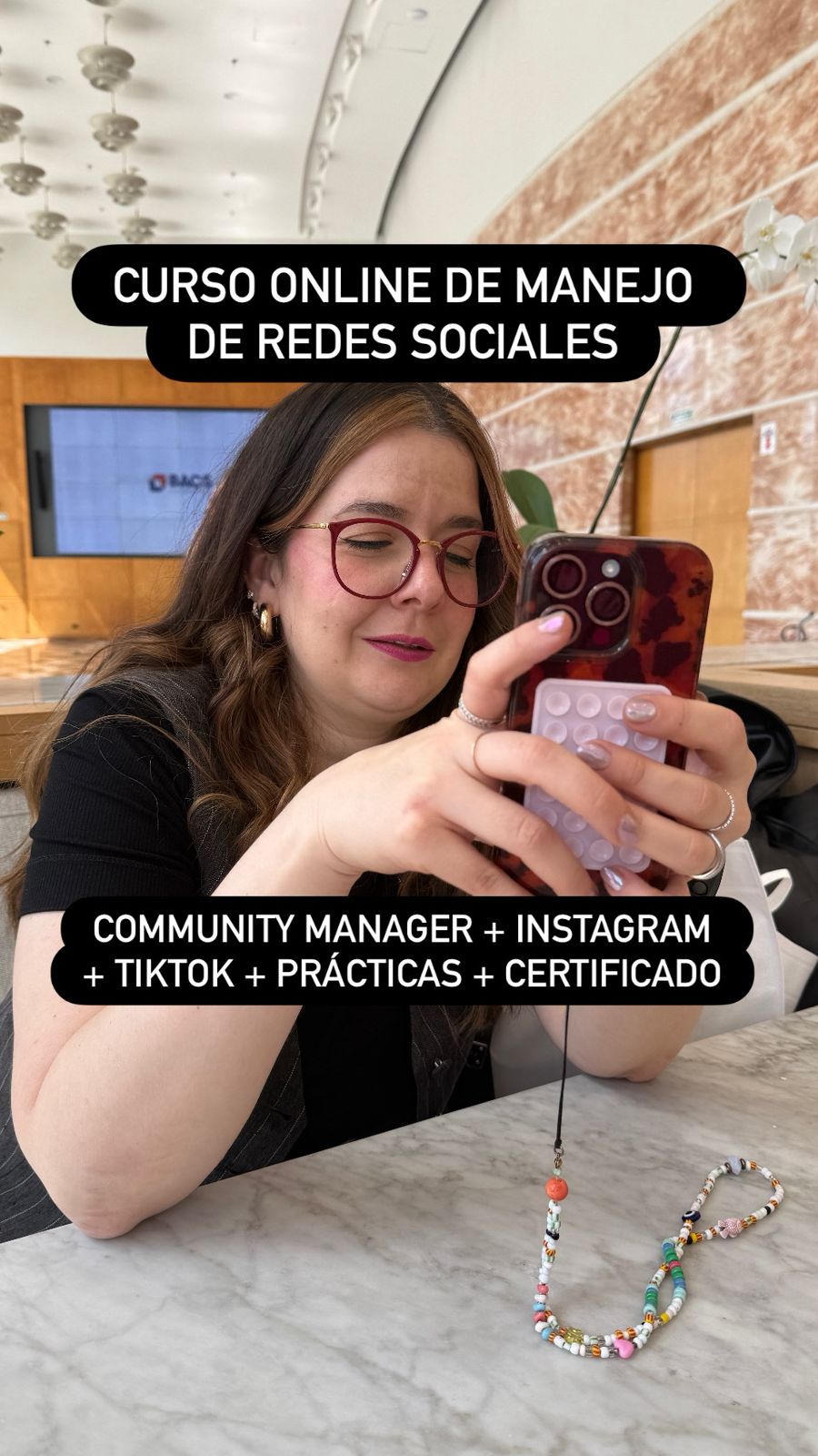 Mujeres que Emprenden Facebook ad from May 27, 2026