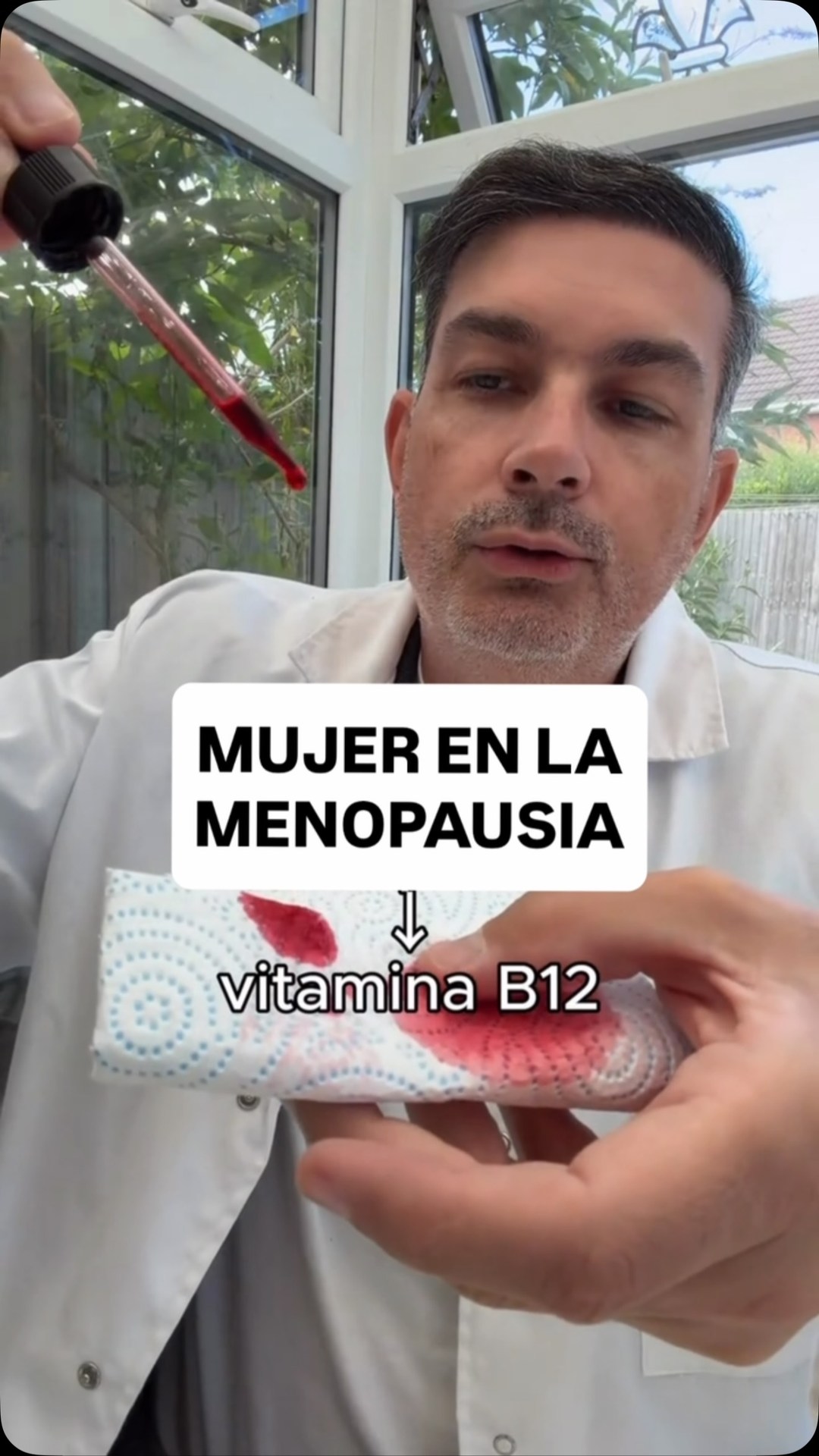 Why Not Natural Supplements Facebook ad: Mujer en la menopausia: presta atención a tu…