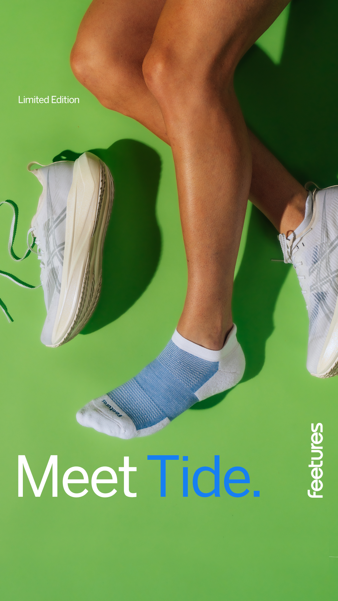 Feetures Facebook ad