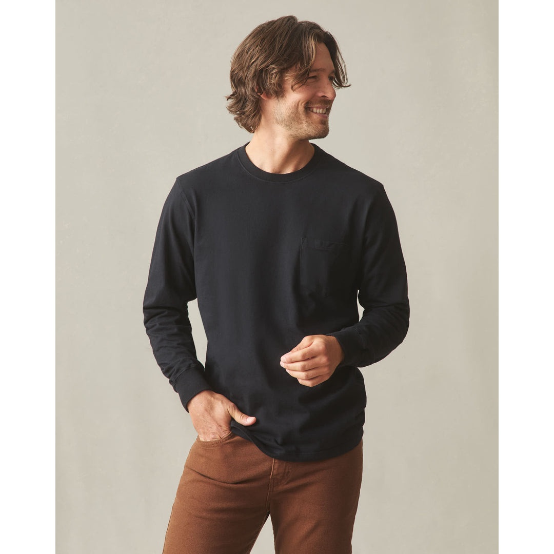 American Giant Facebook ad: Shop our Newest Arrivals