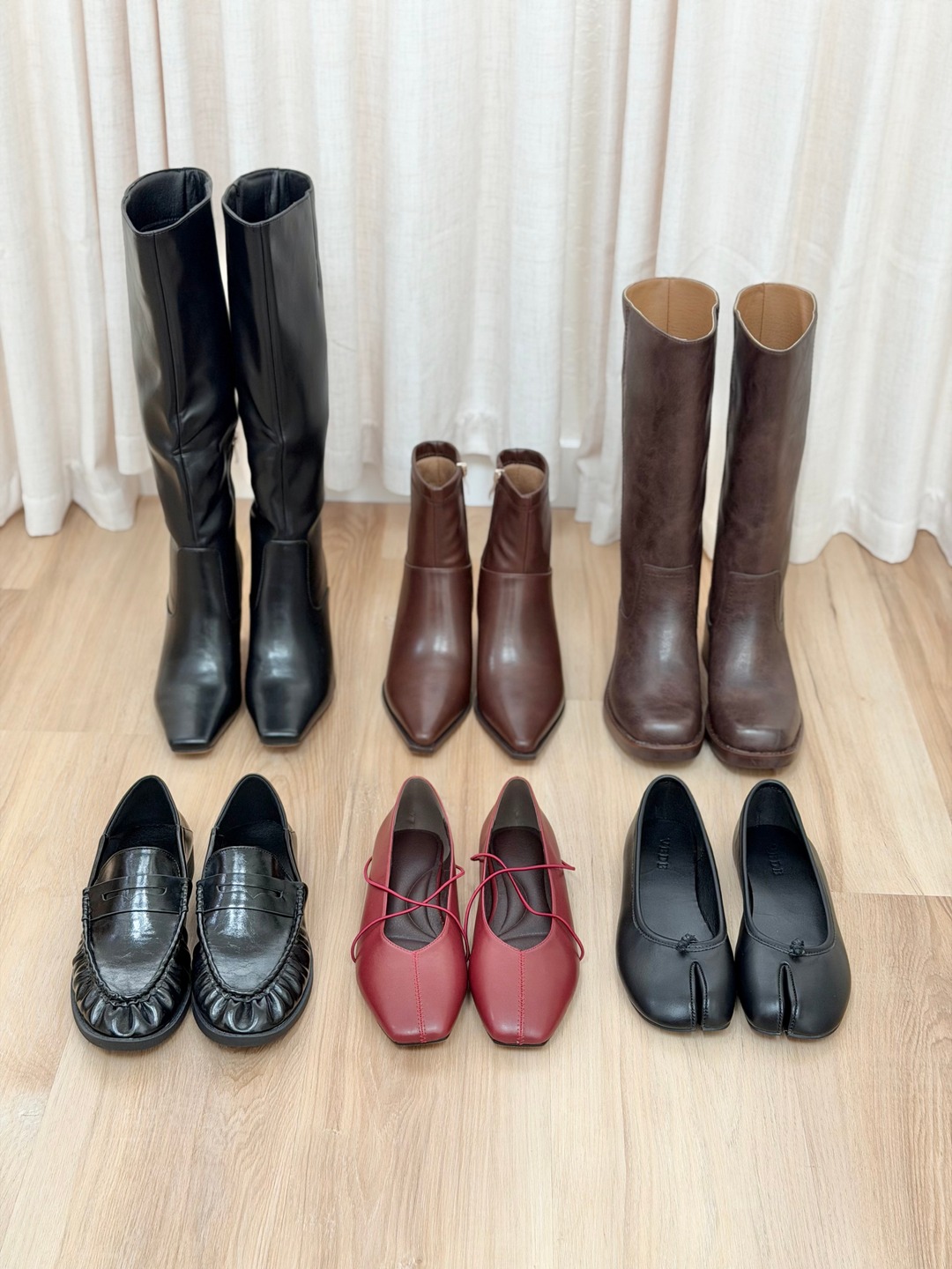 Everything Envy Facebook ad: The fall shoe lineup is GOOD this year