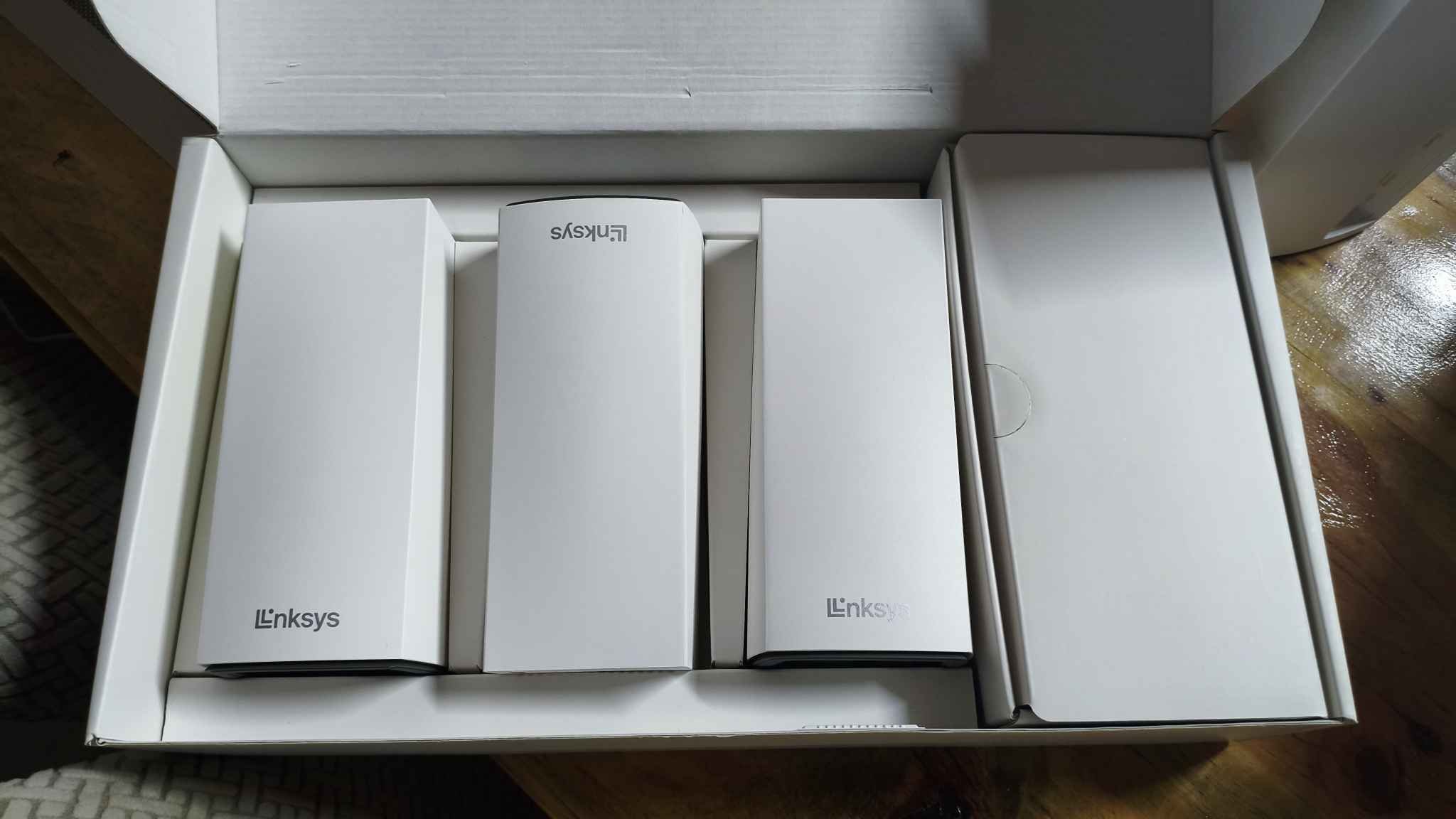 RA RLoaiza Facebook ad: Sistema mesh Linksys atlas 6 - 3 nodos, Amplia cobertura…