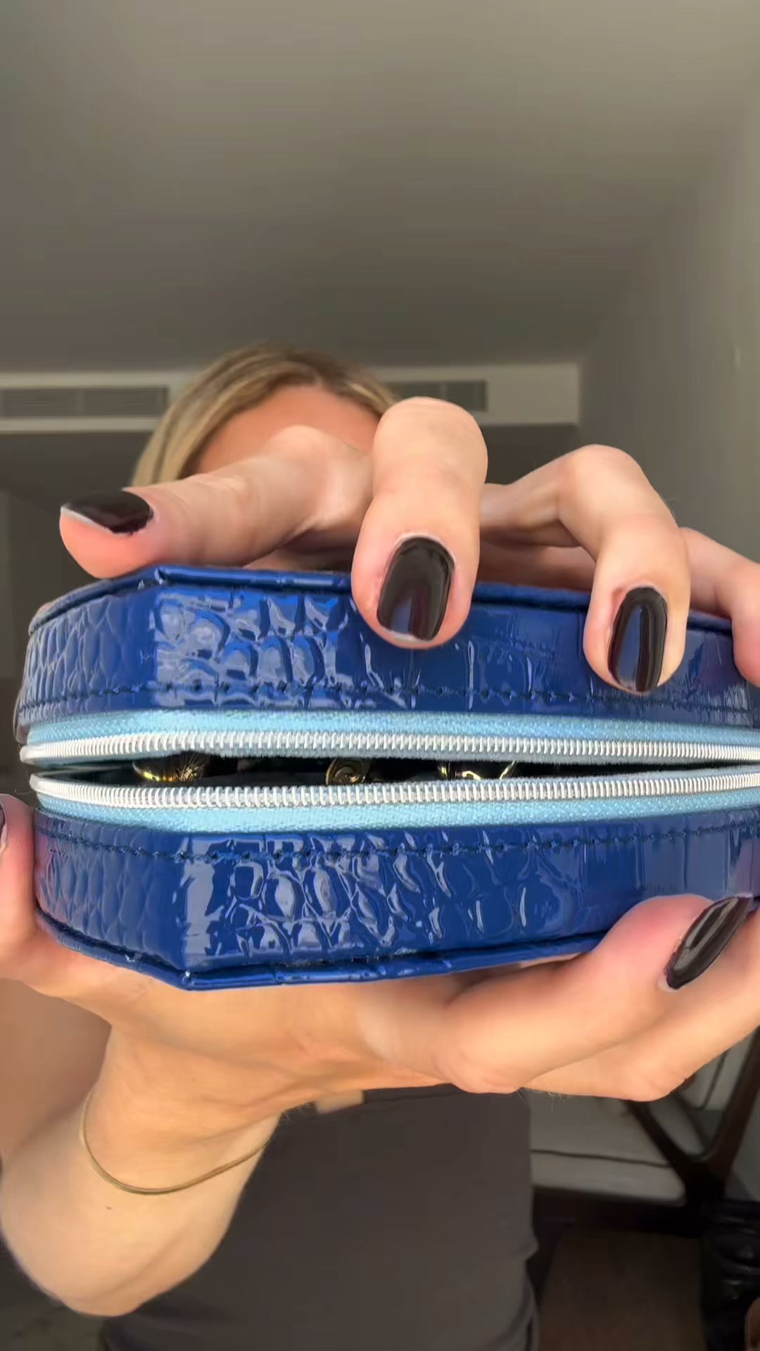 Hey Harper Facebook ad: Jewelry Subscription