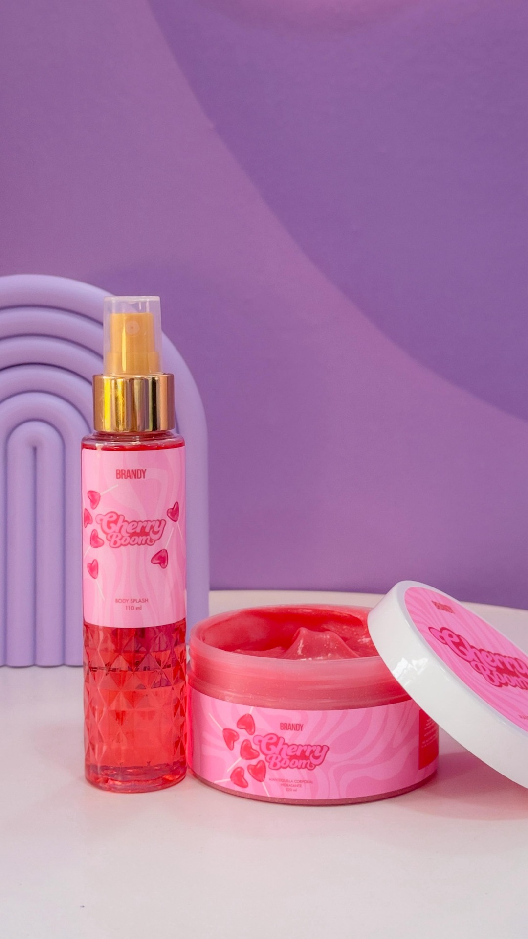 Brandy Makeup Shop Facebook ad: ¡Cherry Boom está de vuelta!