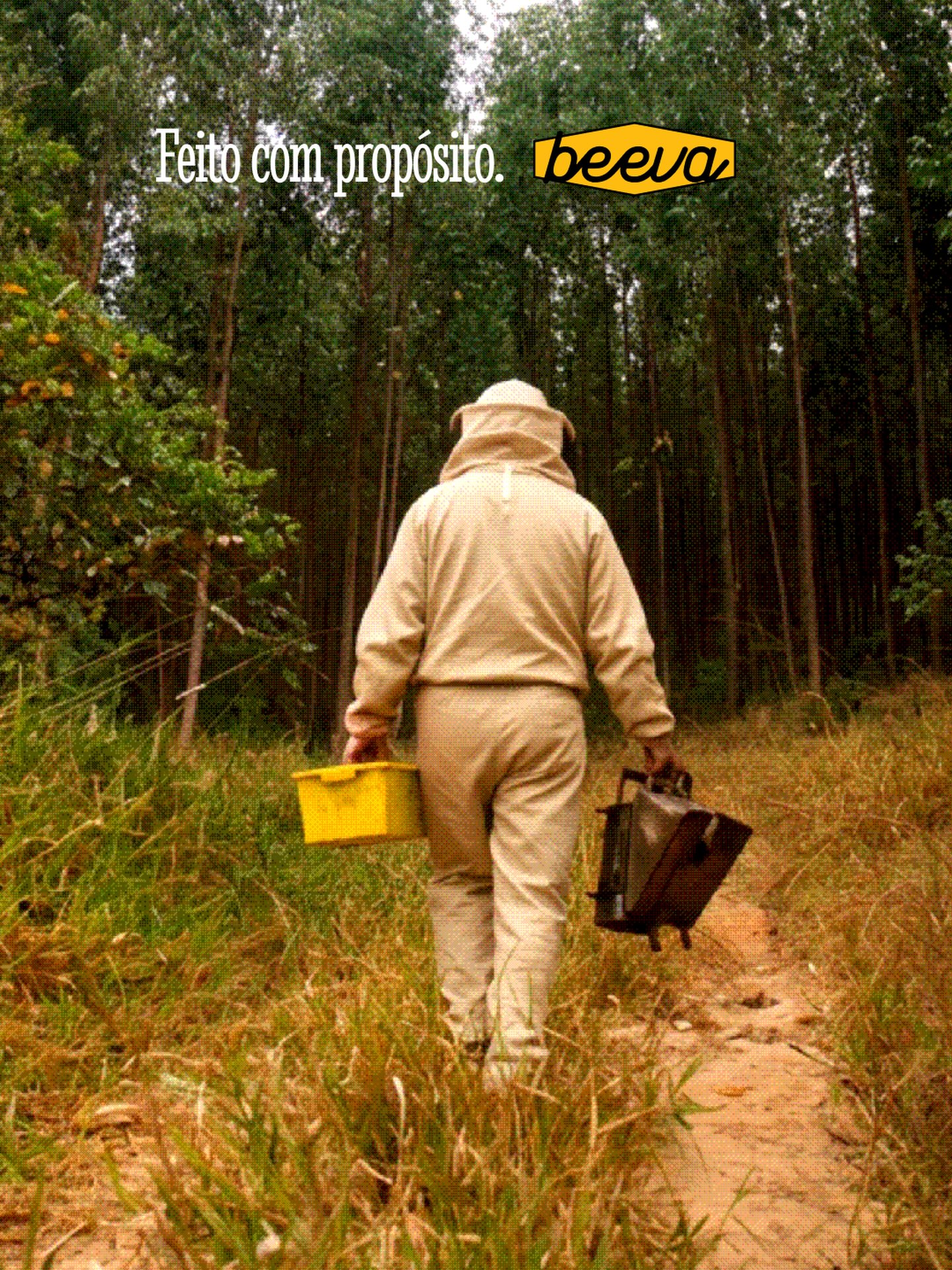 Beeva Brazil Facebook ad: Por trás de cada pote de mel Beeva…