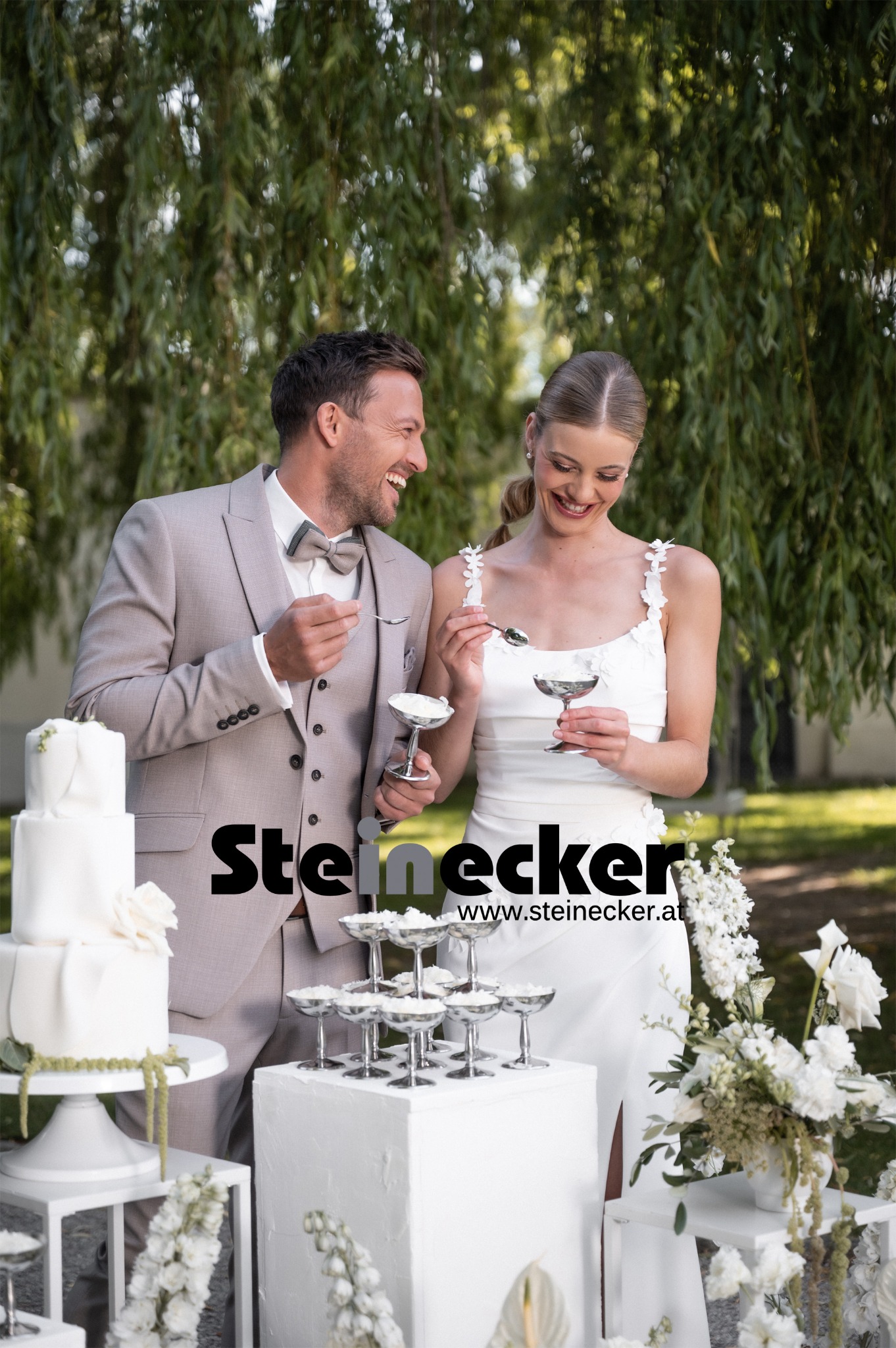 Steinecker Facebook ad: Alles für euren perfekten Wedding-Look: Brautkleider…