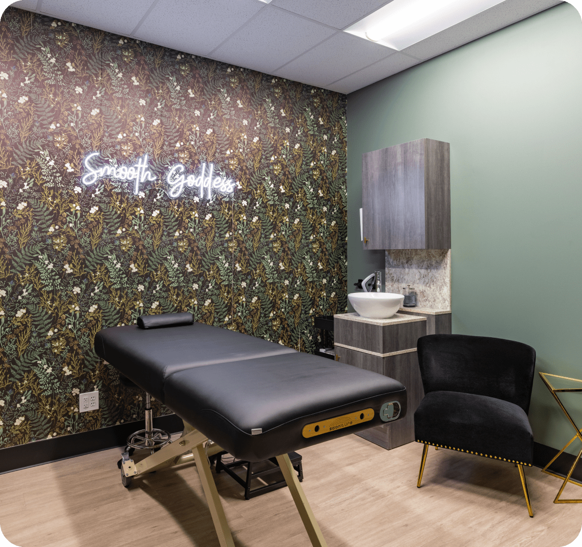 Salons by JC- Westchase Facebook ad: Own Your Space! Salon Suites from $250/Wk