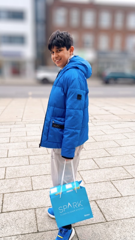 Spark Aligners Europe Facebook ad: Designed for growing smiles.