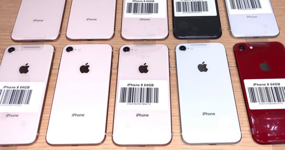 R C MOBILE LTD Facebook ad: Phones & Accessories