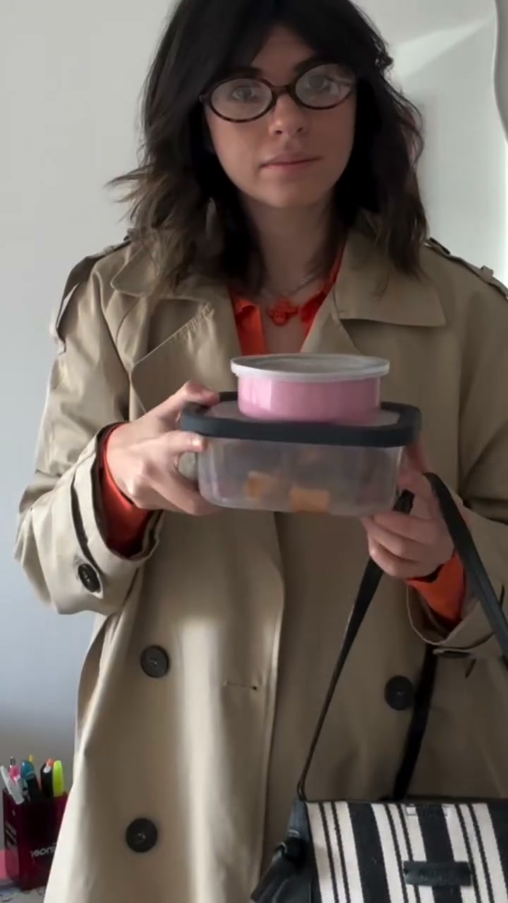 Sensodyne Facebook ad: Dos beneficios, en una sola pasta