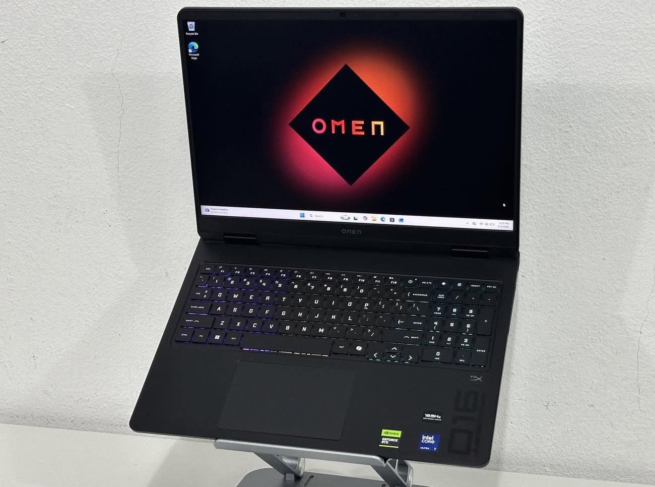 Fousseini Multiservices Facebook ad: ARRIVAGE EXCEPTIONNEL, HP OMEN 16 GAMING