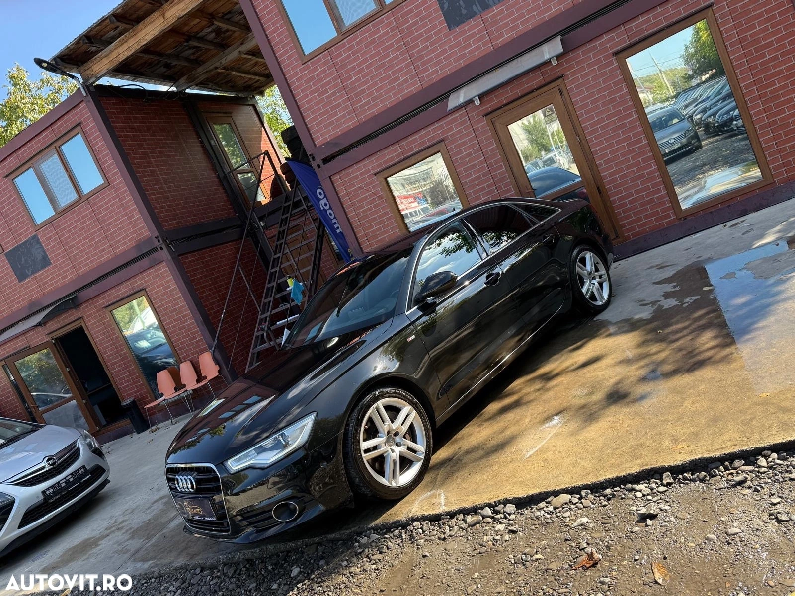 Folly Auto Facebook ad