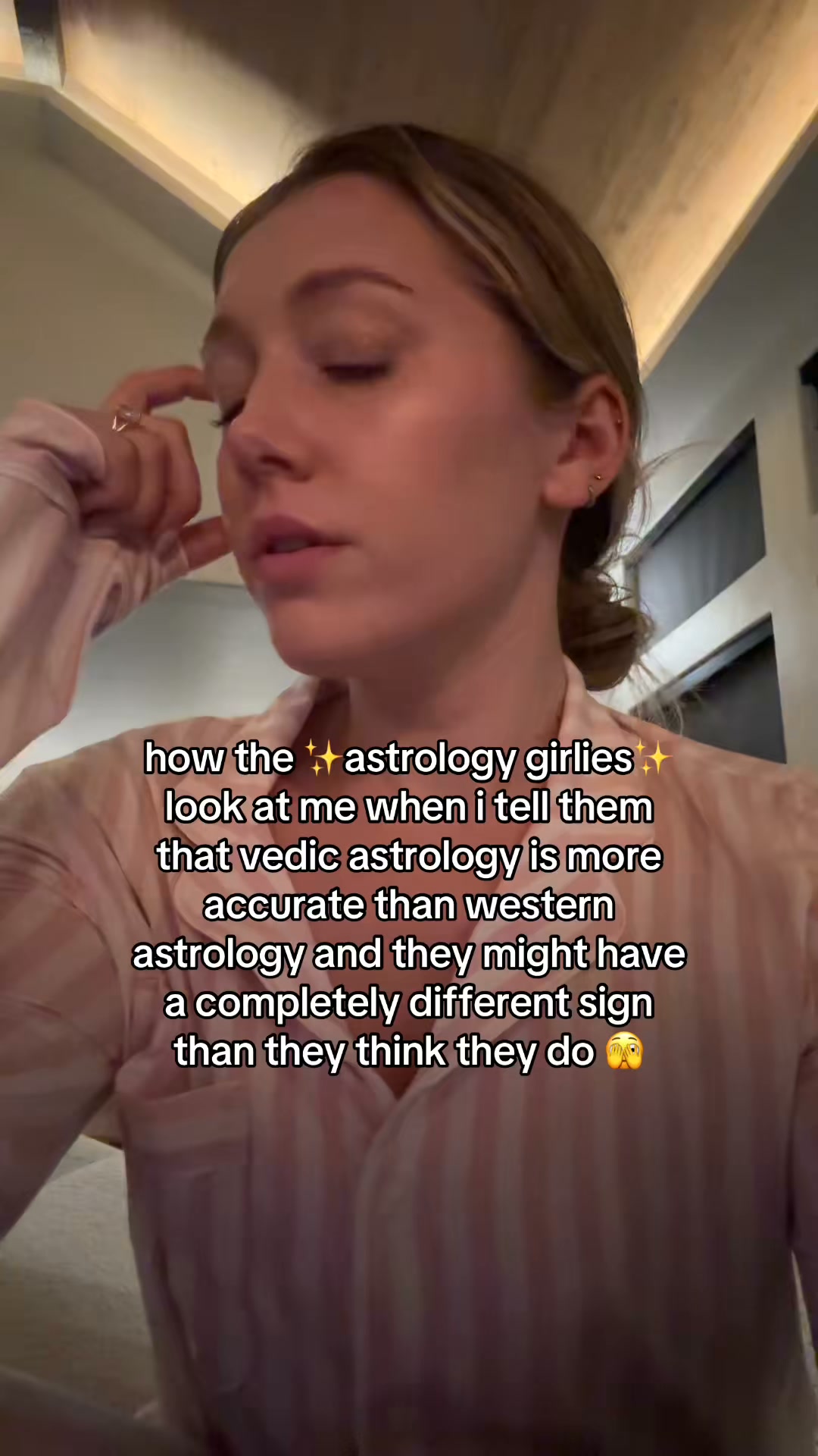 Moonly Facebook ad: Your horoscope has been wrong this whole time