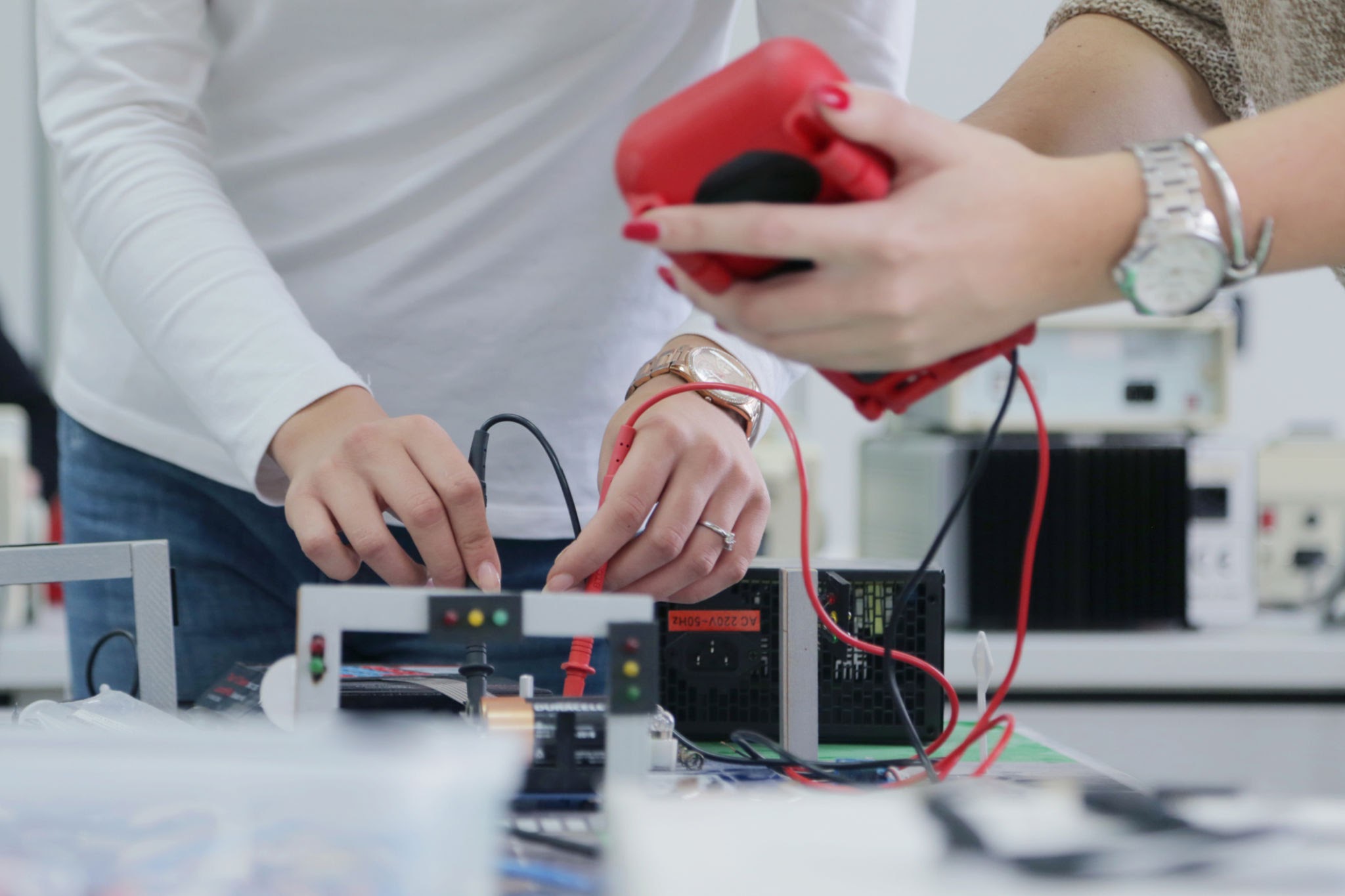 Techfun.sk Facebook ad: Rýchle doručenie a široký výber elektro modulov pre…