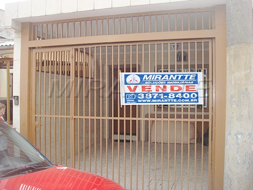 Mirantte Imóveis Facebook ad: Confira essa seleção de casas que a MIrantte…