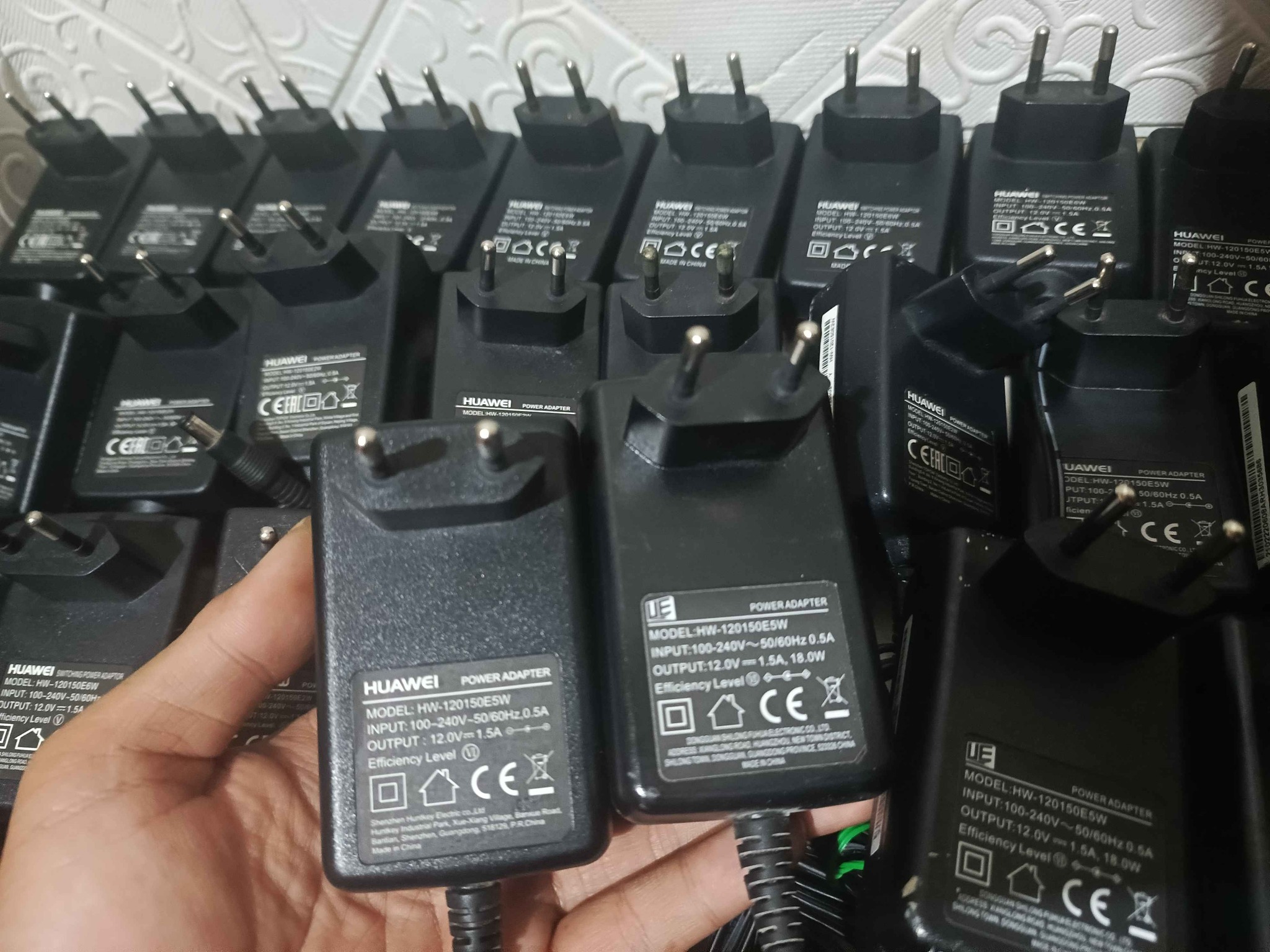 Lani Saputra Facebook ad: ADAPTOR 12V 1.5A Fiberhome Huawei ORIGINAL REAL AMPER…
